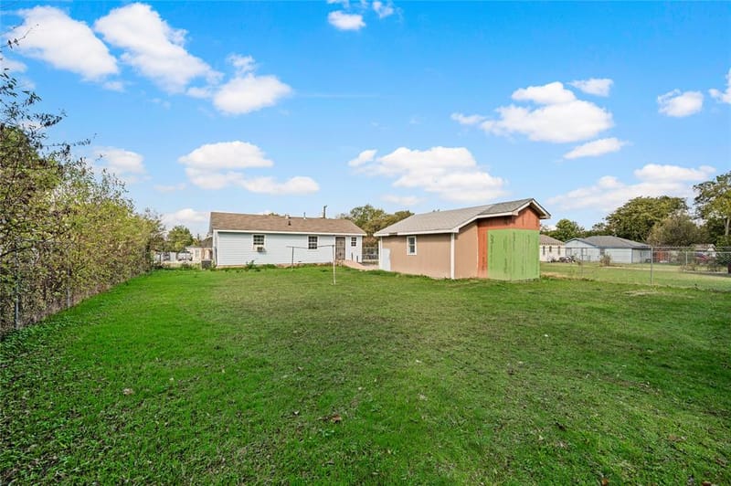 6628 Glesman Street, Dallas TX 75232 - Photo 17