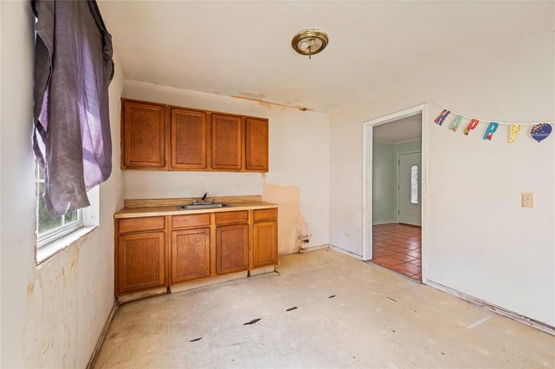 6628 Glesman Street, Dallas TX 75232 - Photo 10