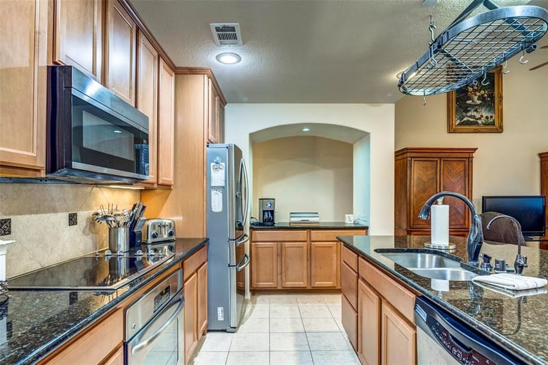 1040 Lucy Lane, Allen TX 75013 - Photo 13