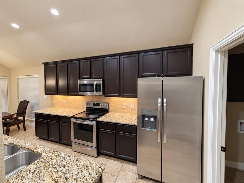 2811 S Lillis Lane, Denison TX 75020 - Photo 25