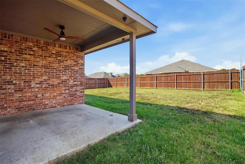 2513 Foules Drive, Glenn Heights TX 75154 - Photo 7