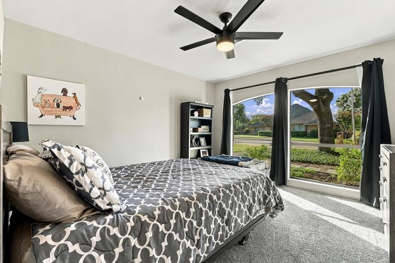 10011 Woodlake Drive, Dallas TX 75243 - Photo 27