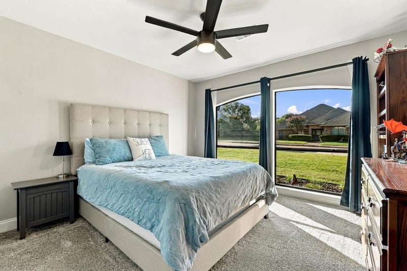 10011 Woodlake Drive, Dallas TX 75243 - Photo 25