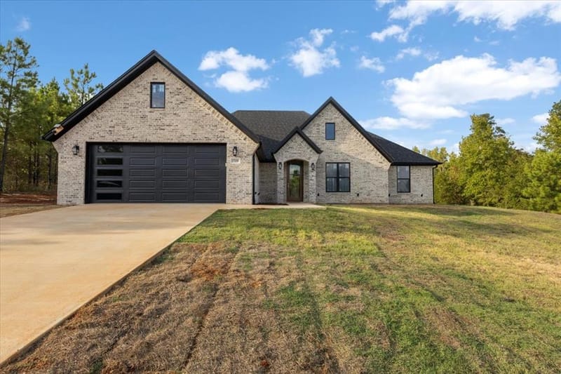 17155 Island Lake Dr., Tyler TX 75708