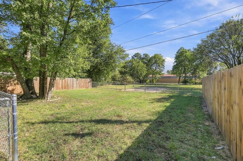 512 E Main Street, Whitesboro TX 76273 - Photo 36