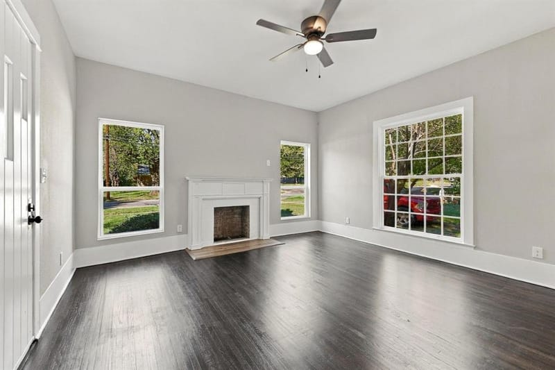 512 E Main Street, Whitesboro TX 76273 - Photo 9