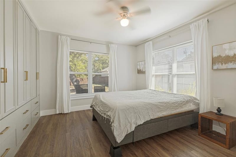 2002 Seevers Avenue, Dallas TX 75216 - Photo 10