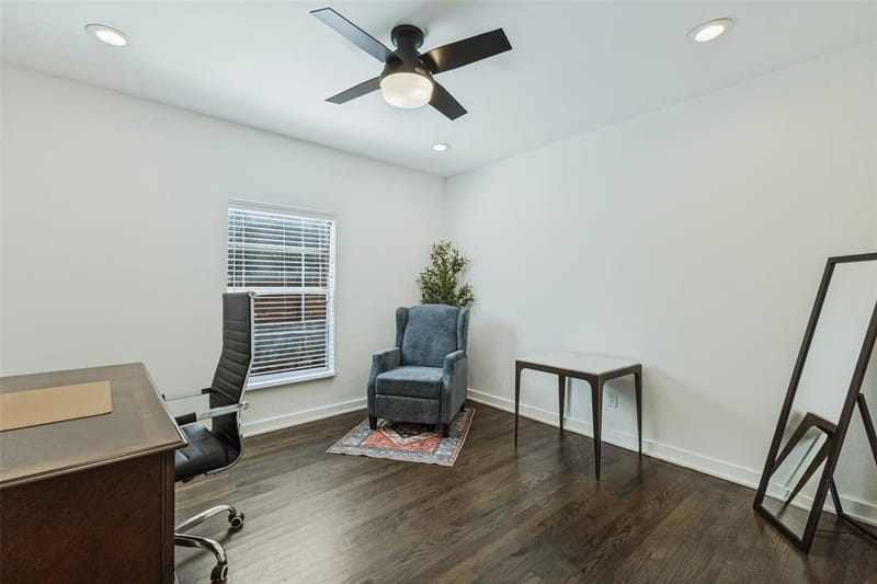 8723 Glencrest Lane, Dallas TX 75209 - Photo 16