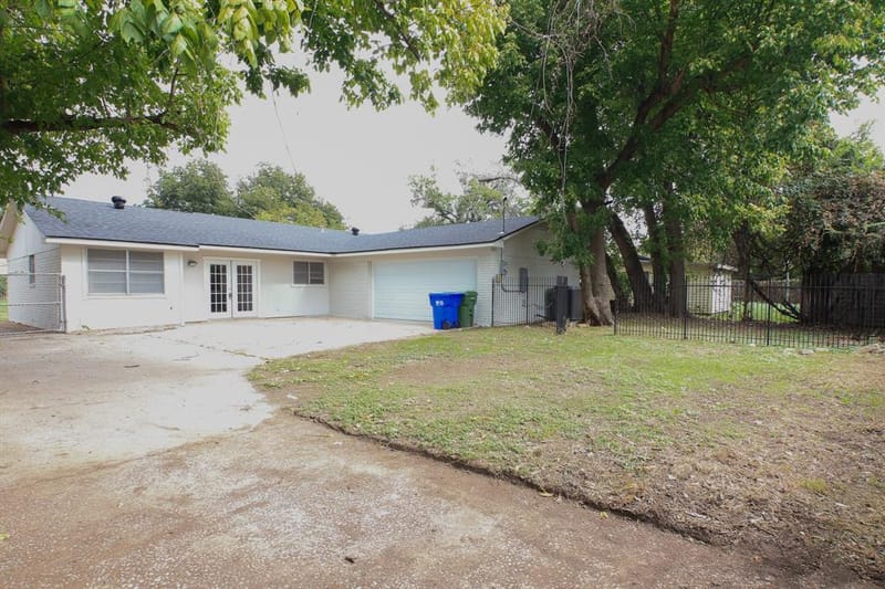 313 Carver Street, Waco TX 76704 - Photo 18