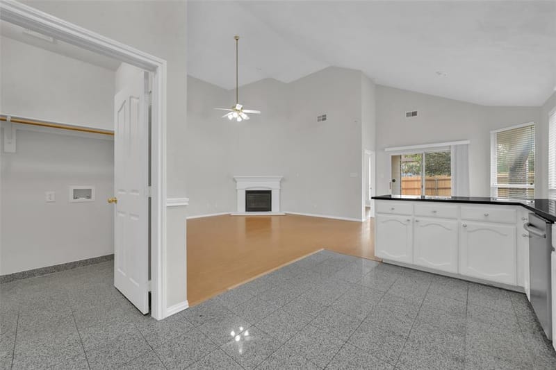 2716 Silver Hill Drive, Fort Worth TX 76131 - Photo 14