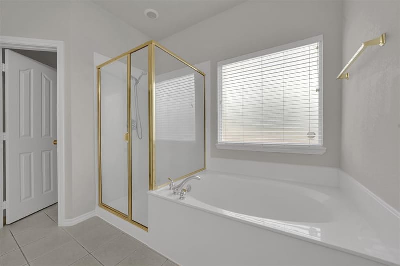 2716 Silver Hill Drive, Fort Worth TX 76131 - Photo 18