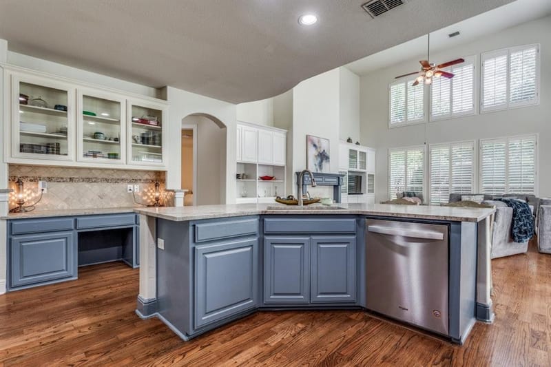 6909 Medallion Drive, Plano TX 75024 - Photo 8
