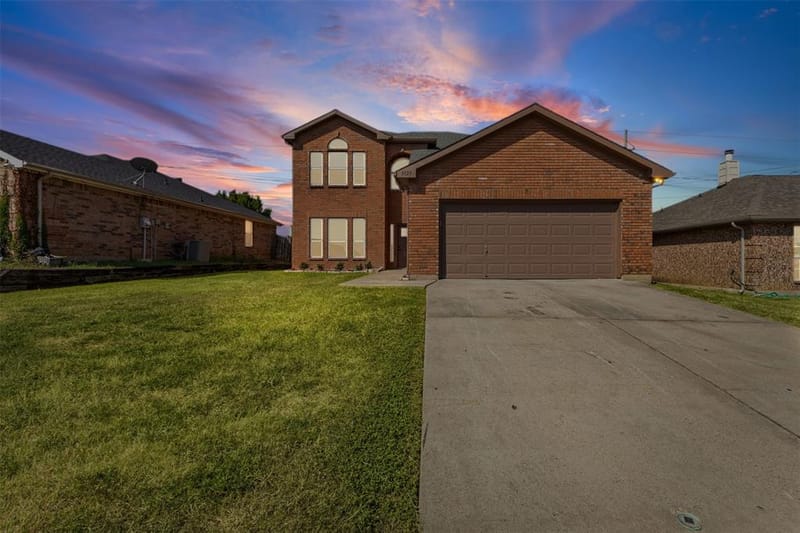 1823 Barbados Drive, Mansfield TX 76063