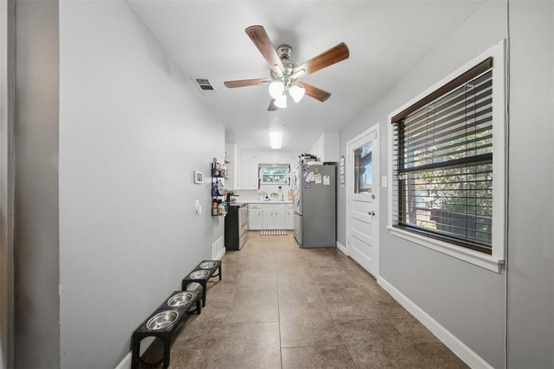 5228 Frazier Avenue, Fort Worth TX 76115 - Photo 8