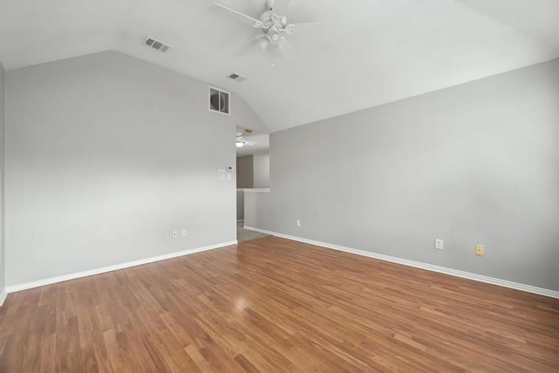 1102 Tanglewood Drive, Mansfield TX 76063 - Photo 18