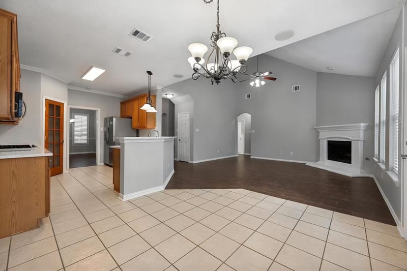 1102 Tanglewood Drive, Mansfield TX 76063 - Photo 11