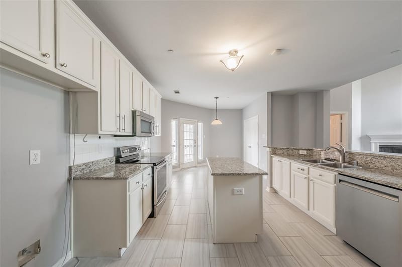 1785 Massey Drive, Lewisville TX 75067 - Photo 9