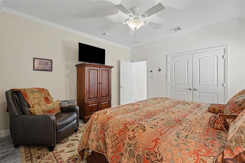 116 E 8th Street, Irving TX 75060 - Photo 23