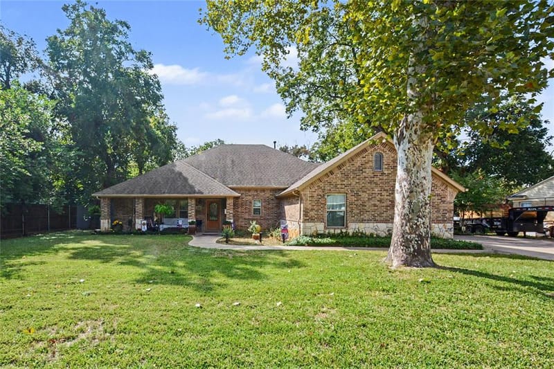 116 E 8th Street, Irving TX 75060 - Photo 6