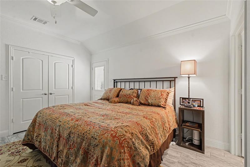 116 E 8th Street, Irving TX 75060 - Photo 22