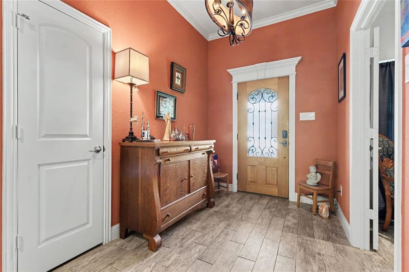 116 E 8th Street, Irving TX 75060 - Photo 9