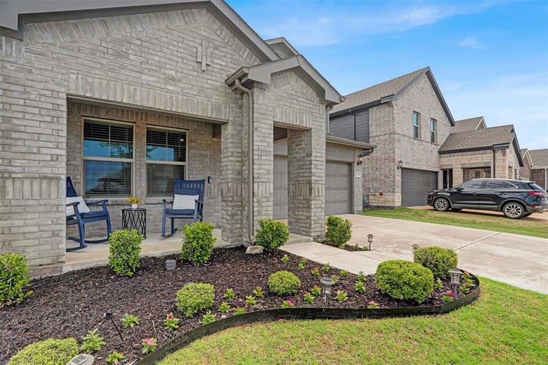 1254 Green Timber Drive, Forney TX 75126 - Photo 3