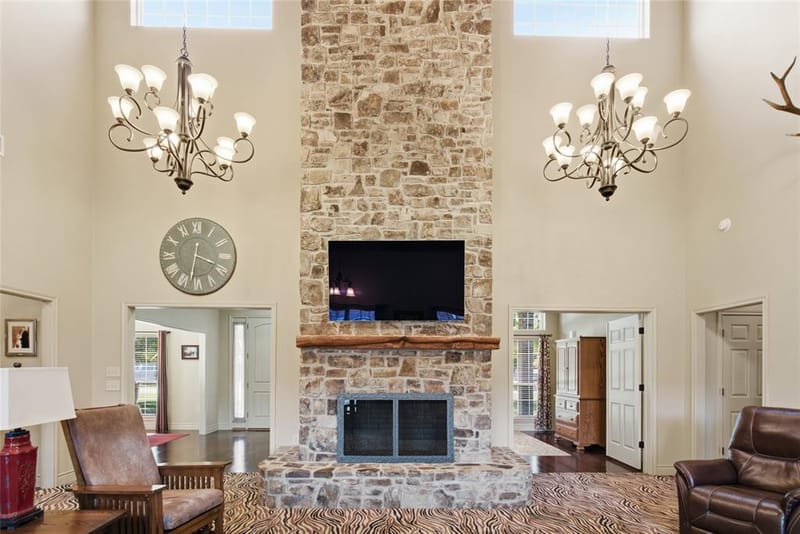 800 Cottonwood Court, Stephenville TX 76401 - Photo 7