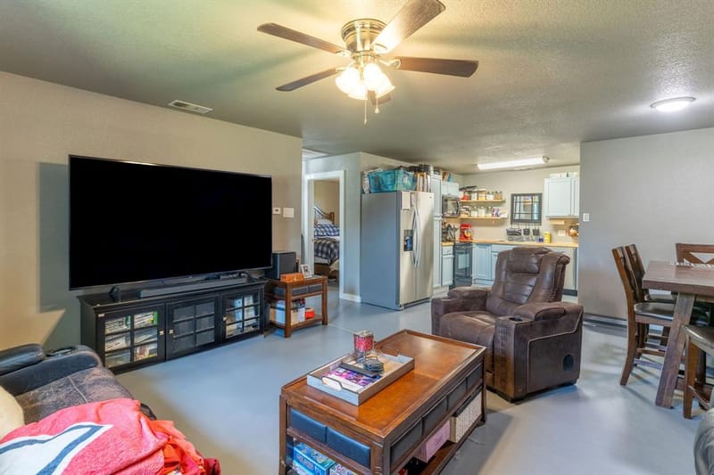 12930 Fm 1651, Canton TX 75103 - Photo 6