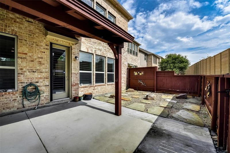 6112 Black Swan Circle, Garland TX 75044 - Photo 34