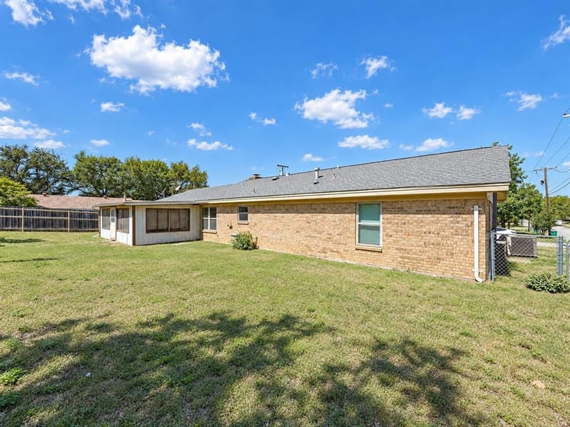 101 W Park Street, Decatur TX 76234 - Photo 27