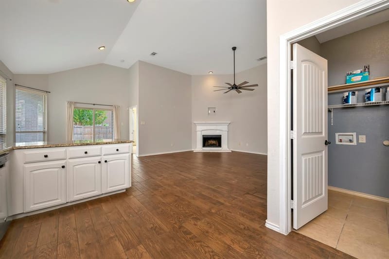 545 Wild Ivy Trail, Fort Worth TX 76052 - Photo 13