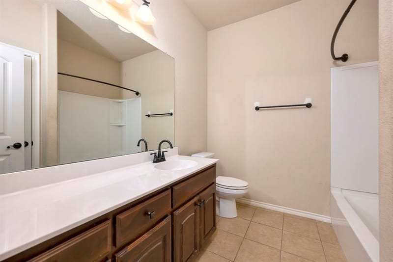 545 Wild Ivy Trail, Fort Worth TX 76052 - Photo 29