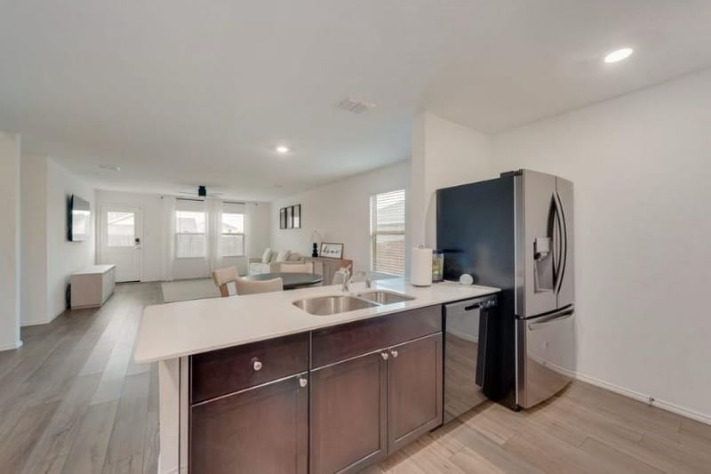 424 Frio Pass Trl, Haslet TX 76052 - Photo 2