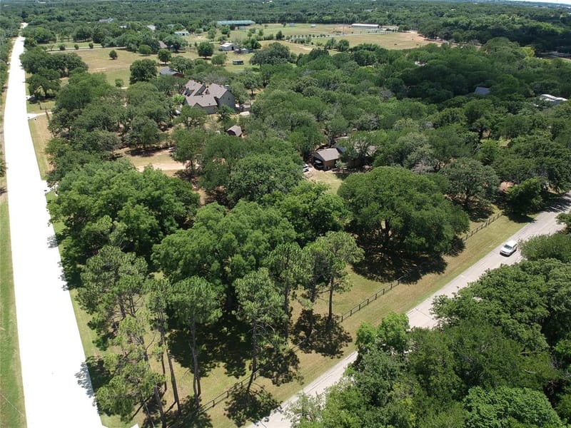 525 Estates Drive, Copper Canyon TX 75077 - Photo 32