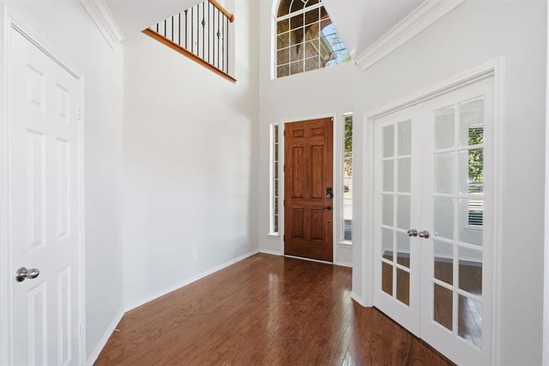 705 Royal Crest Court, McKinney TX 75072 - Photo 6