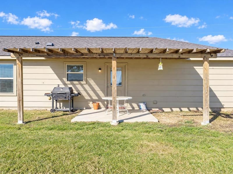 614 Mesa Ridge, Decatur TX 76234 - Photo 18