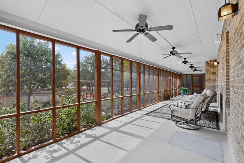 111 Clear Creek Drive, Sunset TX 76270 - Photo 26