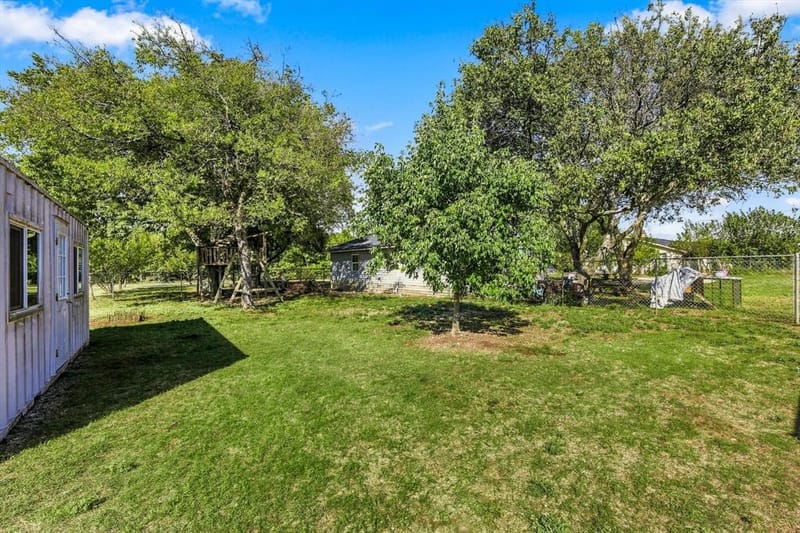 1320 Apple Lane, Midlothian TX 76065 - Photo 24