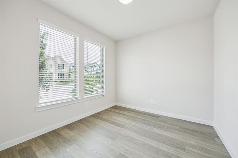 10621 Blakely Creek Road, Fort Worth TX 76126 - Photo 23