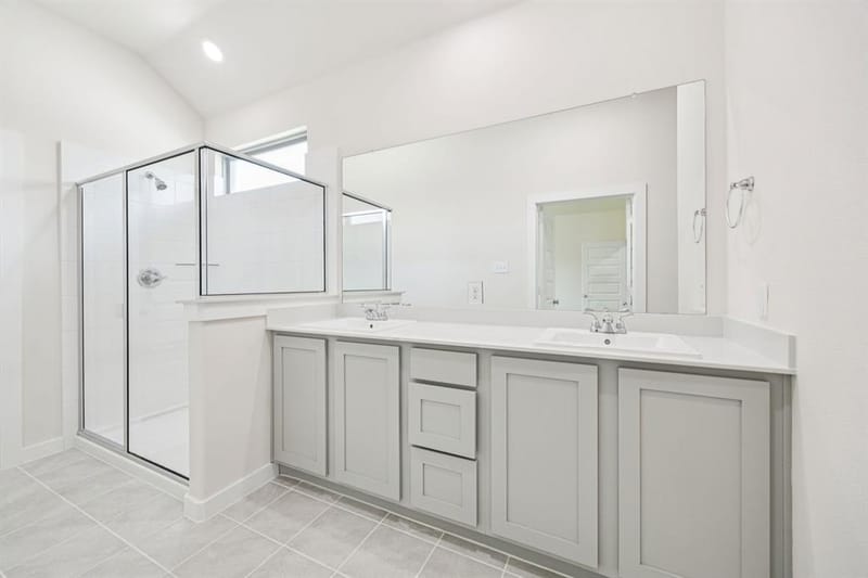 10621 Blakely Creek Road, Fort Worth TX 76126 - Photo 9