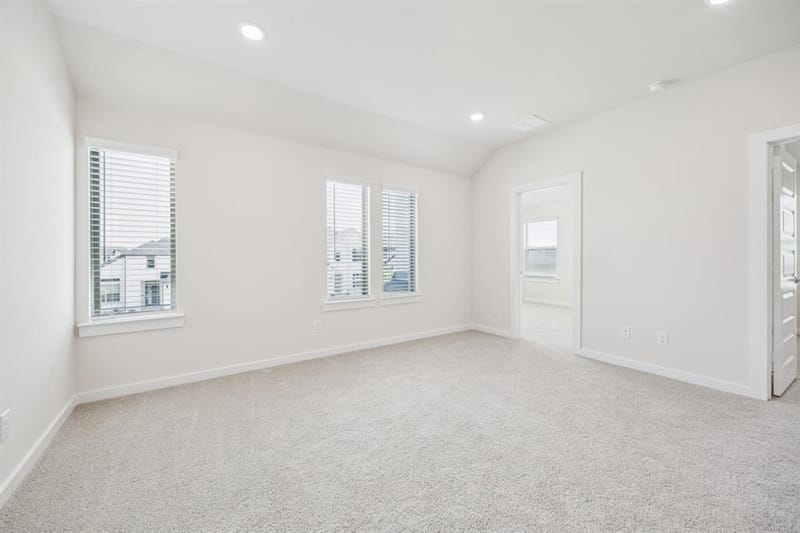 10621 Blakely Creek Road, Fort Worth TX 76126 - Photo 25