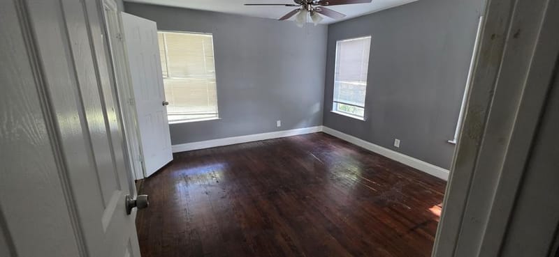 7610 Mohawk Drive, Dallas TX 75235 - Photo 5