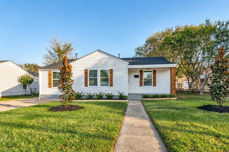 7444 Willis Avenue, Fort Worth TX 76116