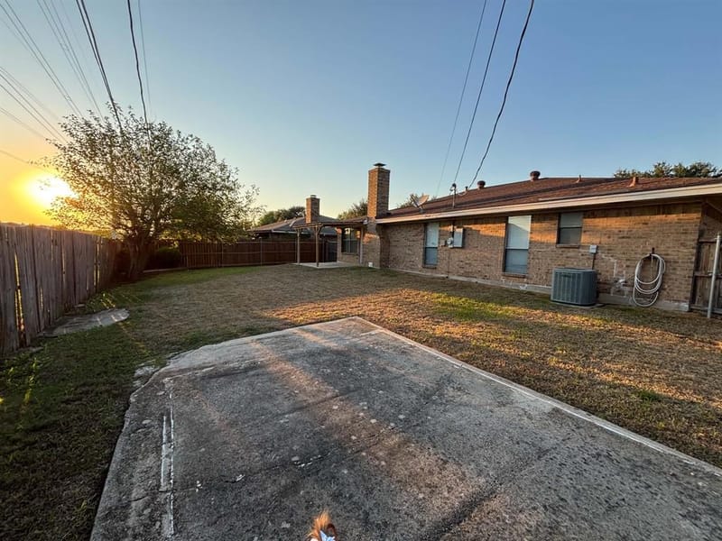 2112 River Bend Road, Arlington TX 76014 - Photo 19