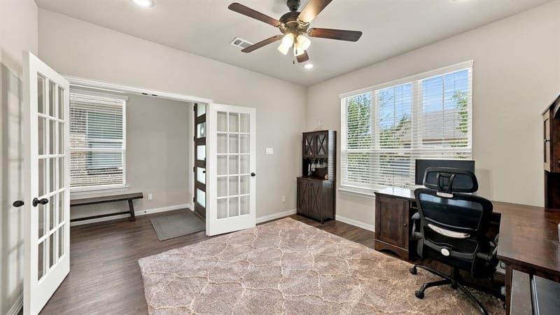 1616 Somerset Lane, Weatherford TX 76087 - Photo 4