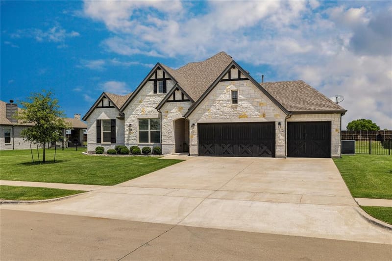 1430 Shaker Hills Road, Gunter TX 75058