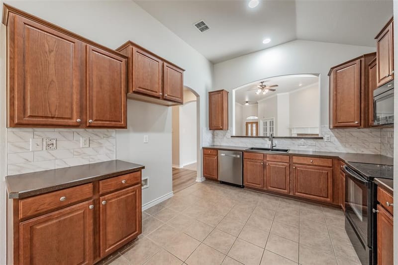 2205 Clairborne Drive, Fort Worth TX 76177 - Photo 13