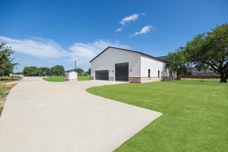 181 County Road 4757, Rhome TX 76078 - Photo 31