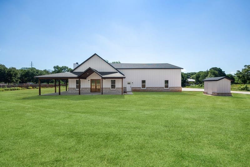 181 County Road 4757, Rhome TX 76078 - Photo 4