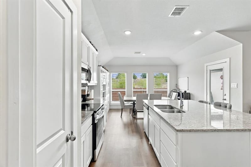 120 Mesa Drive, Glen Rose TX 76043 - Photo 10